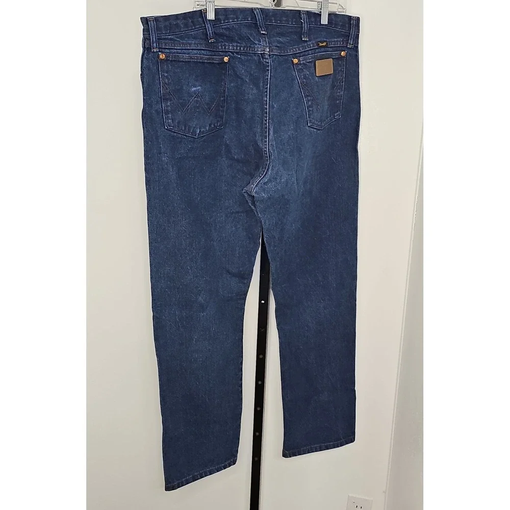 Wrangler 13MWZ Cowboy Cut Mens Jeans 42x32 NWOT Dark Blue Rigid Denim Workwear